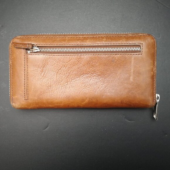 Fossil Genuine Leather Ladies Brown Zipper Closure Wallet - Picture 2 of 8